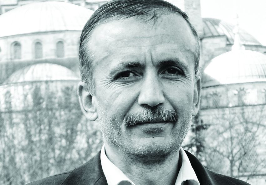 Yunus Emre Altuntaş: Osman Özbahçe’den ezberleri bozan yeni kitap