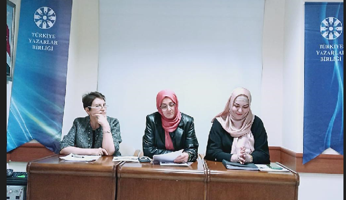 Osmanlı ve Cumhuriyet dönemindeki kadın yazar ve şairleri konuştuk
