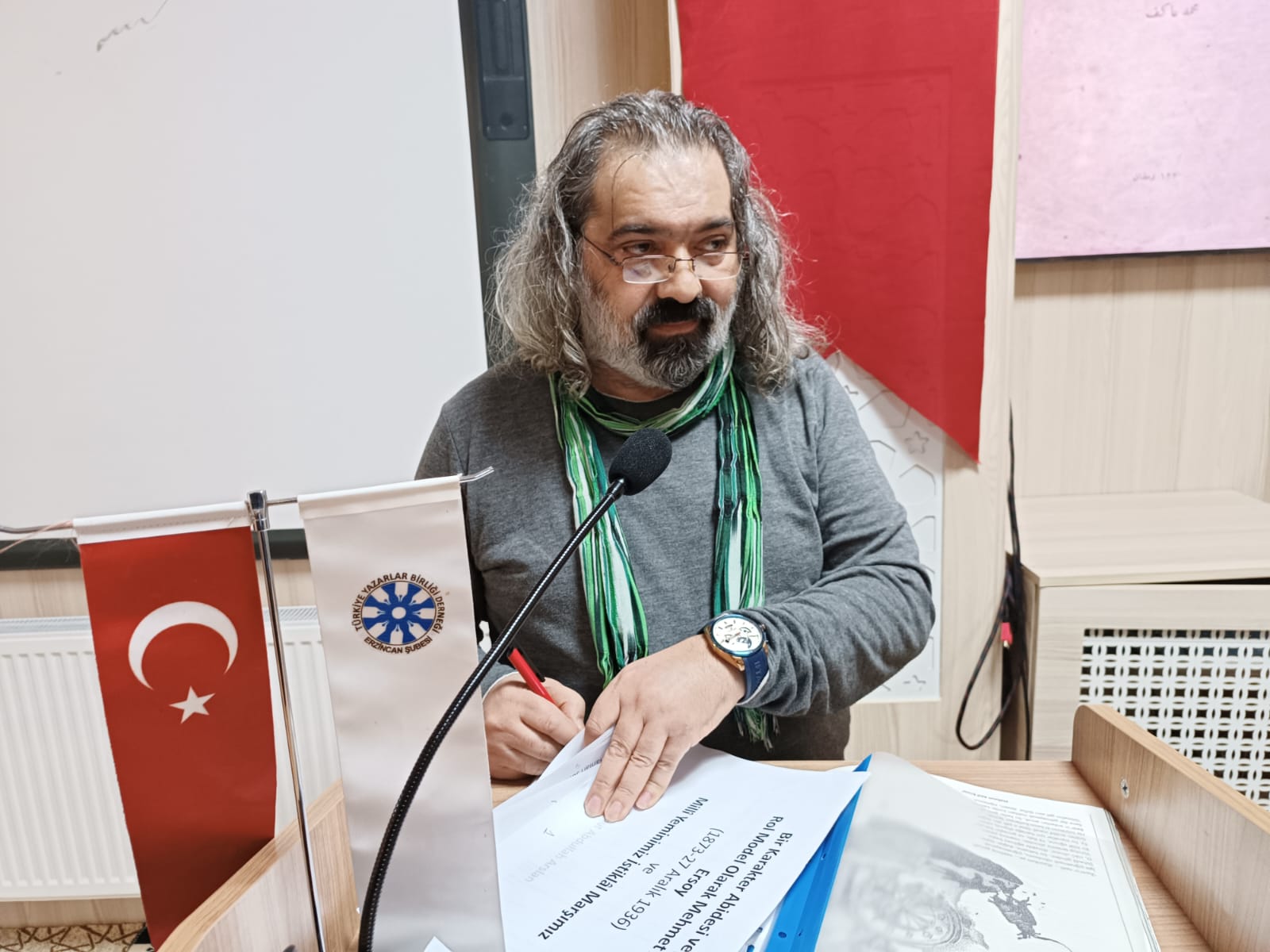 TYB Panelinde Mehmet Akif ve İstiklal Marşı Konuşuldu