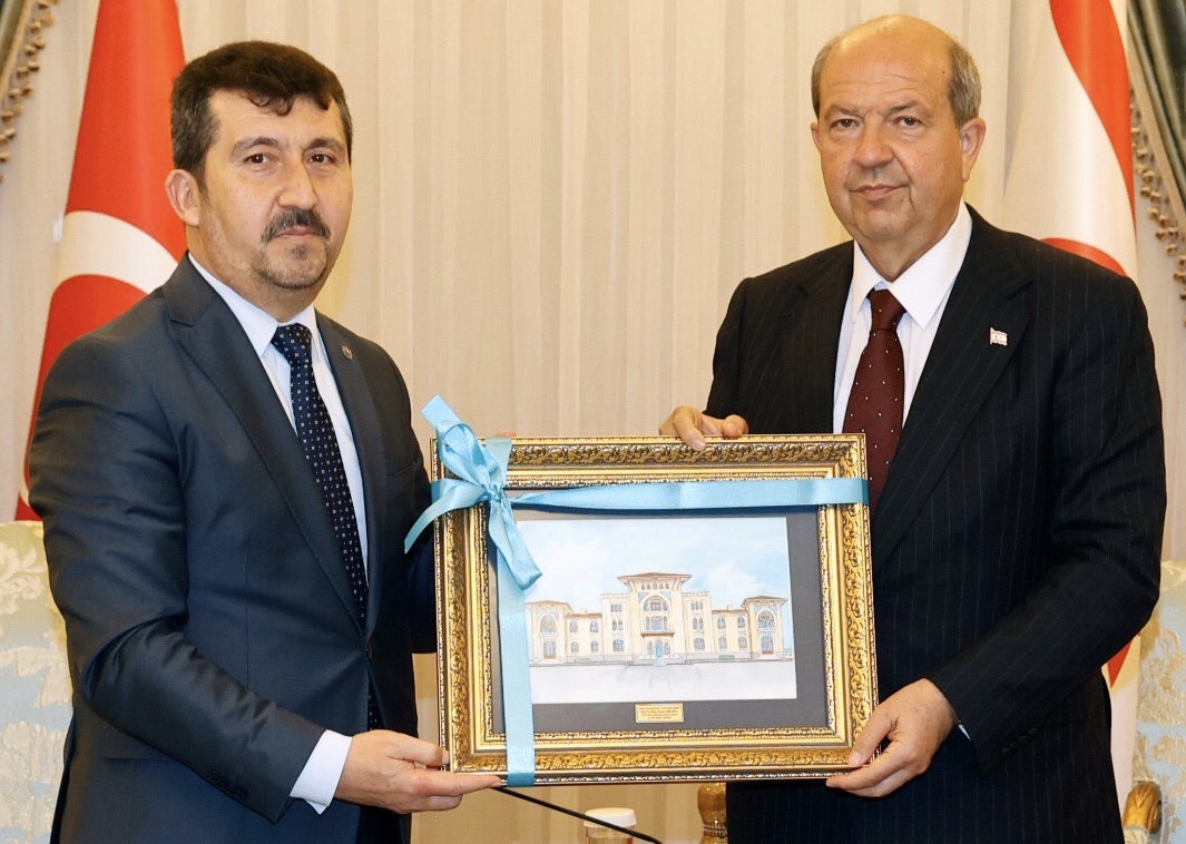 TYB Genel Başkanı Arıcan KKTC Cumhurbaşkanı Tatar’a nezaket ziyaretinde bulundu