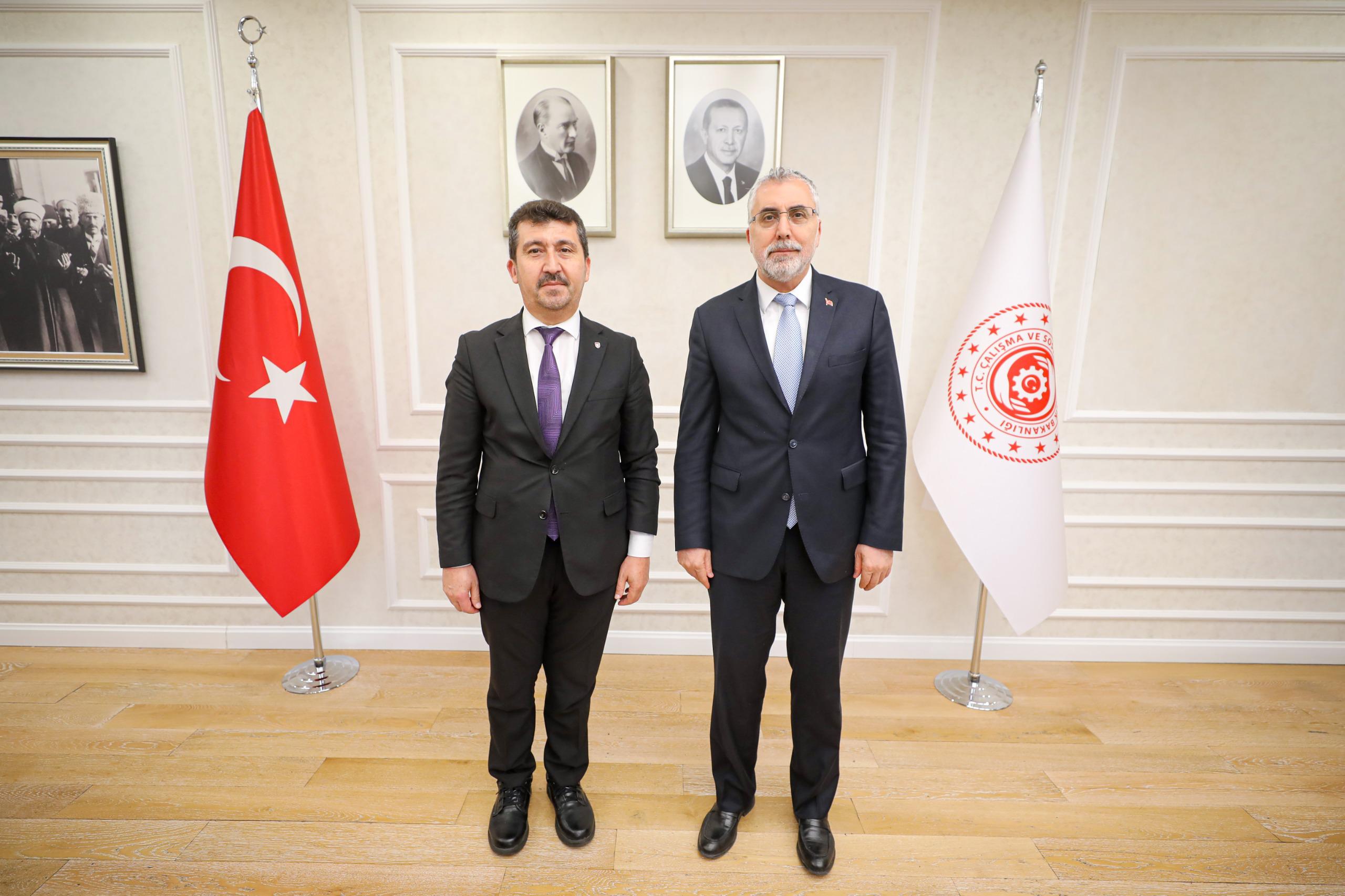 TYB Başkanı Arıcan Bakan Işıkhan’ı ziyaret etti
