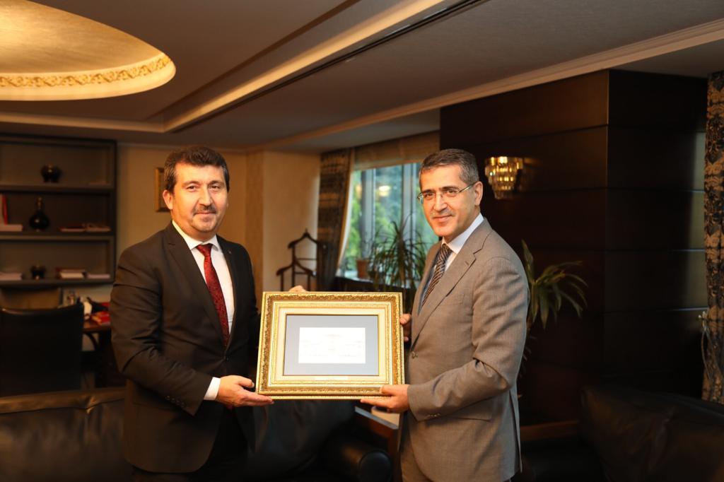 Genel Başkan Arıcan Cumhurbaşkanlığı Strateji ve Bütçe Başkanı Şenel’i ziyaret etti