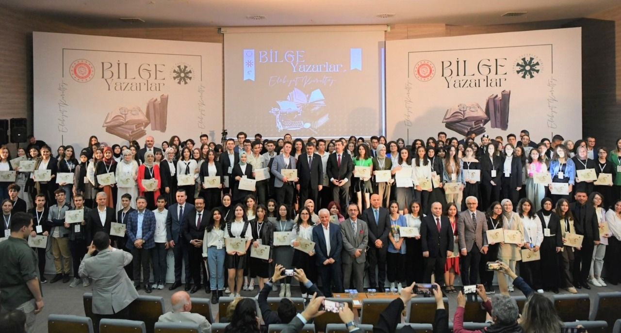 Ankara Valisi Şahin: Edebiyat dünyasına yeni yazarlar kazandırmak istiyoruz