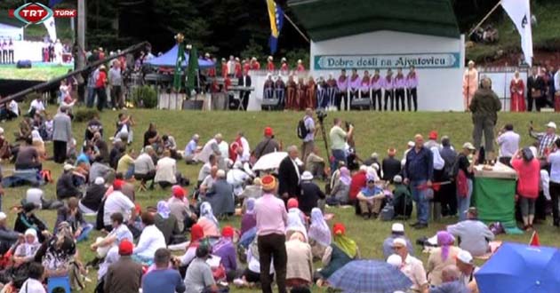 Bosna Ayvaz Dede şenliklerindeydik