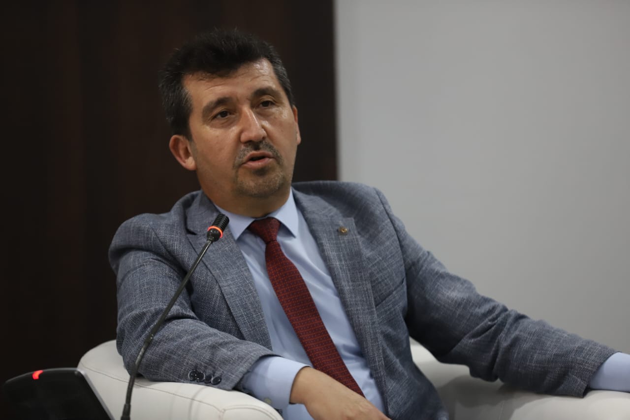 TYB Başkanı Arıcan: “Sosyal bilimlerde teori pratik ilişkisi büyük önem taşıyor”