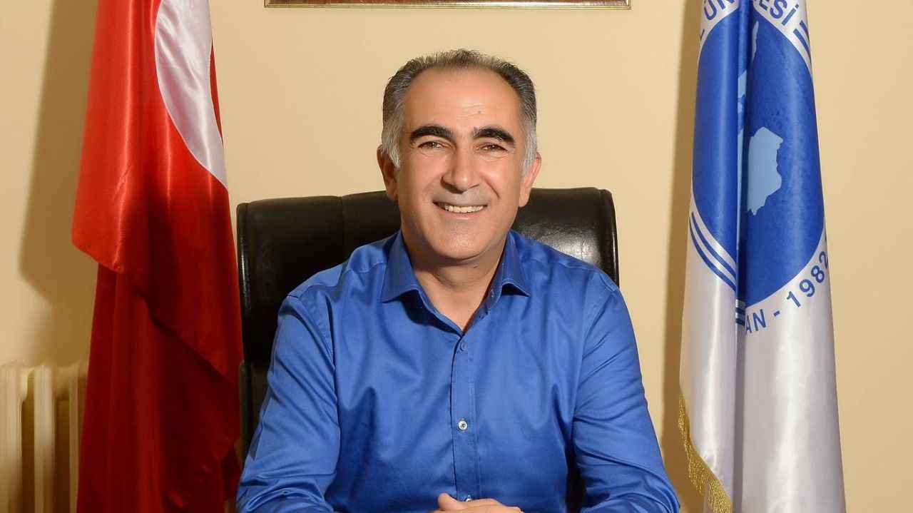 Prof. Dr. Zeki Taştan: Bitmeyen Yolculuk!