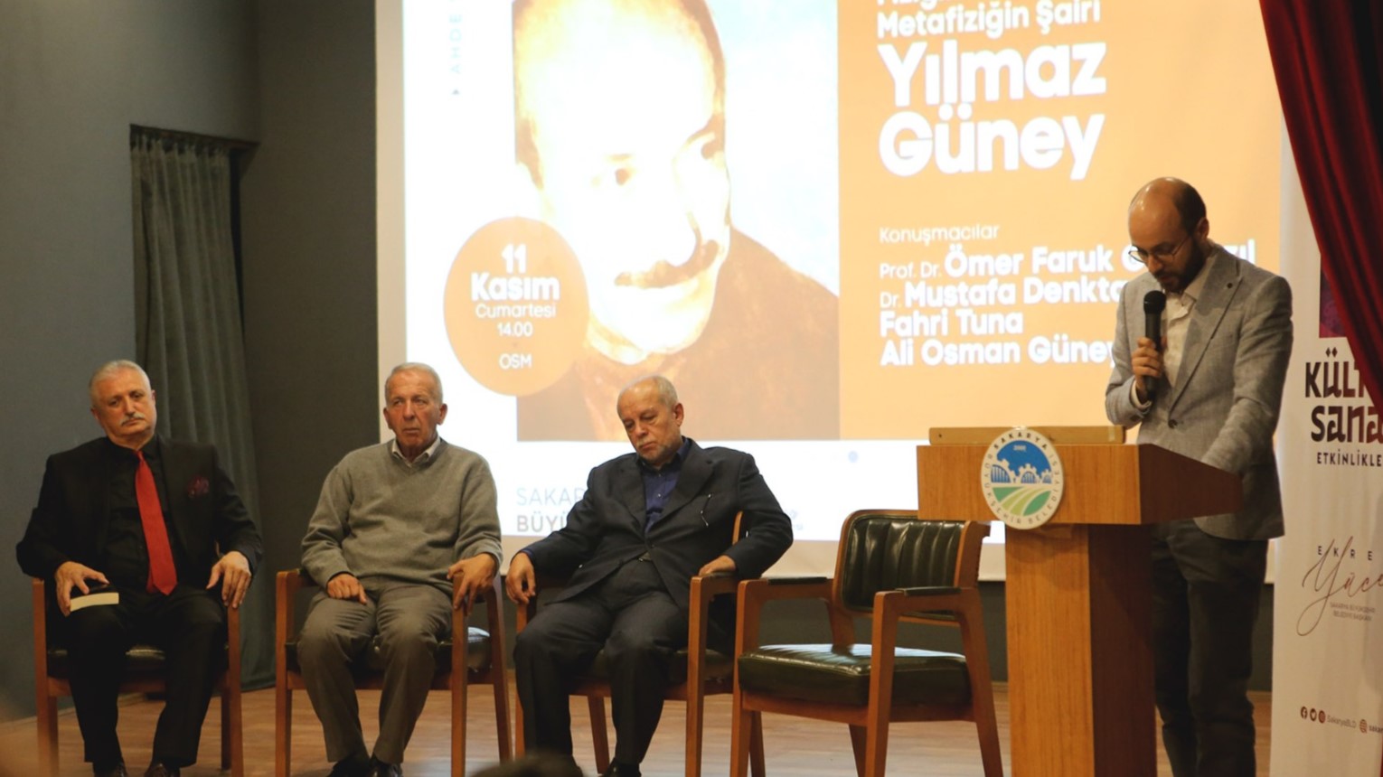 Şair ve Akademisyen Yılmaz Güney, Gözyaslarıyla Anıldı