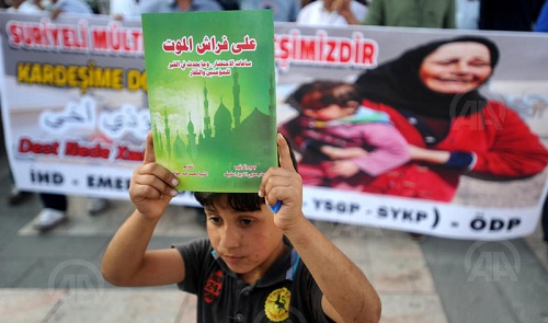 Gaziantep'te 'Suriyeli kardeşime dokunma' eylemi