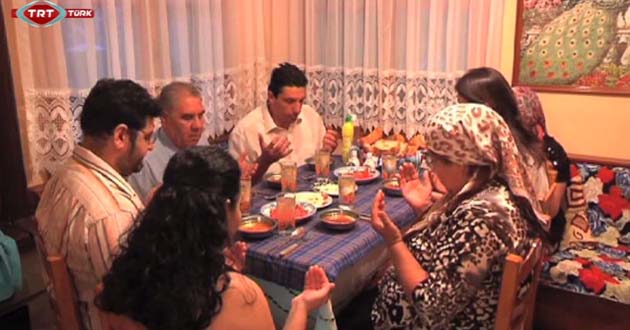 Yunanistan'da Ramazan sevinci (video)