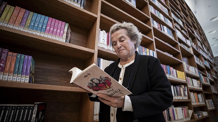 Türk edebiyatının "Mona Roza"sı 70 yıl sonra sessizliğini AA'ya bozdu