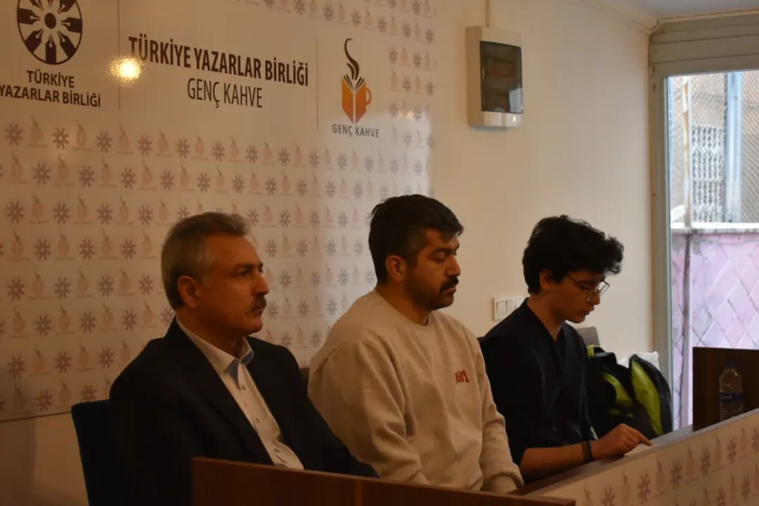 Türkiye Yazarlar Birliği Genç Birimi Etkinliği:  "Türk Kültürel İklimi ve Dergicilik"