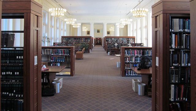 Üniversite kütüphaneleri canlandırılmalı