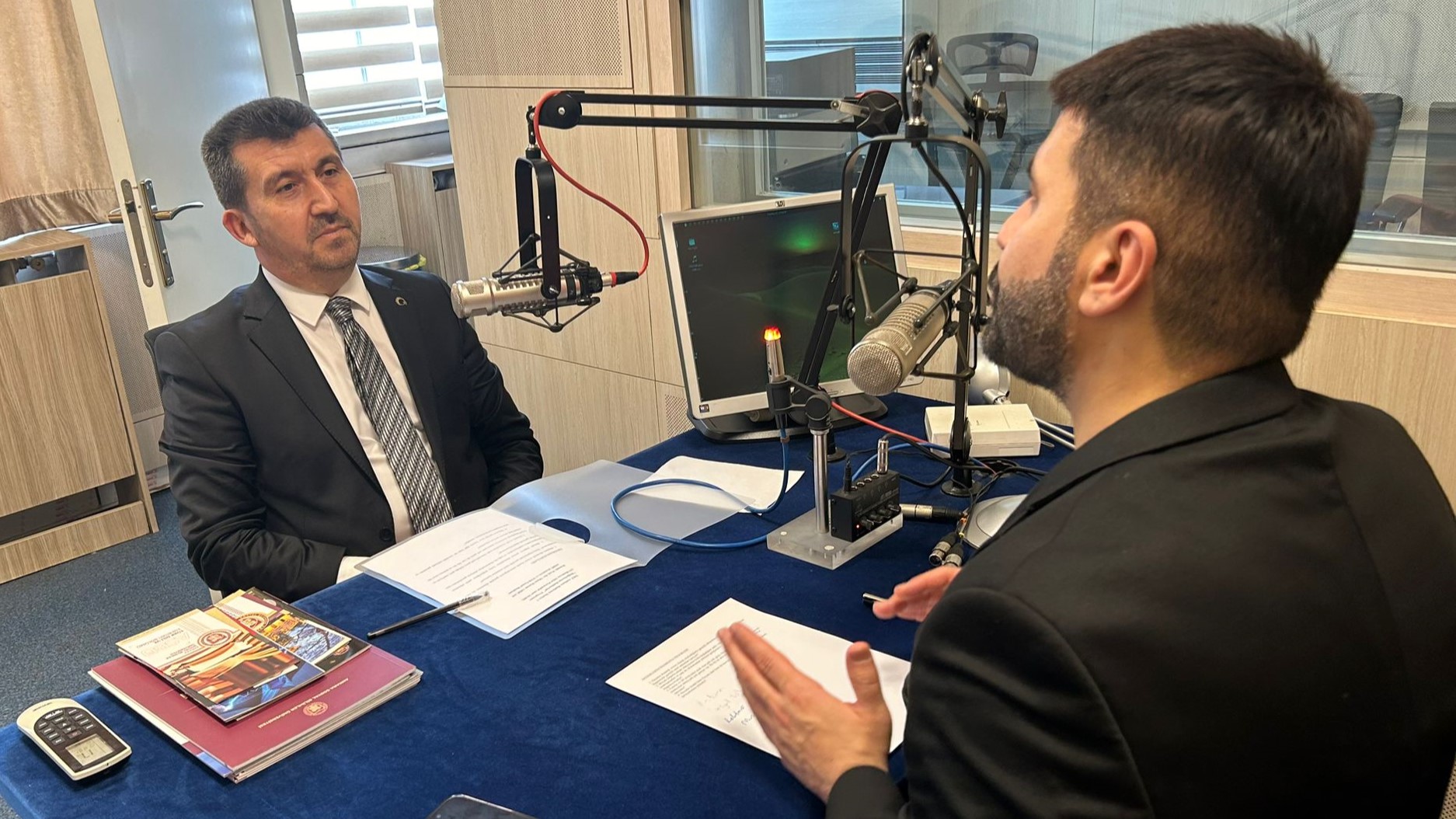 “Medeniyet yürüyüşümüzde gençlere önemli görevler düşüyor”