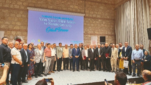 Yazarlarımıza TYB ödülü