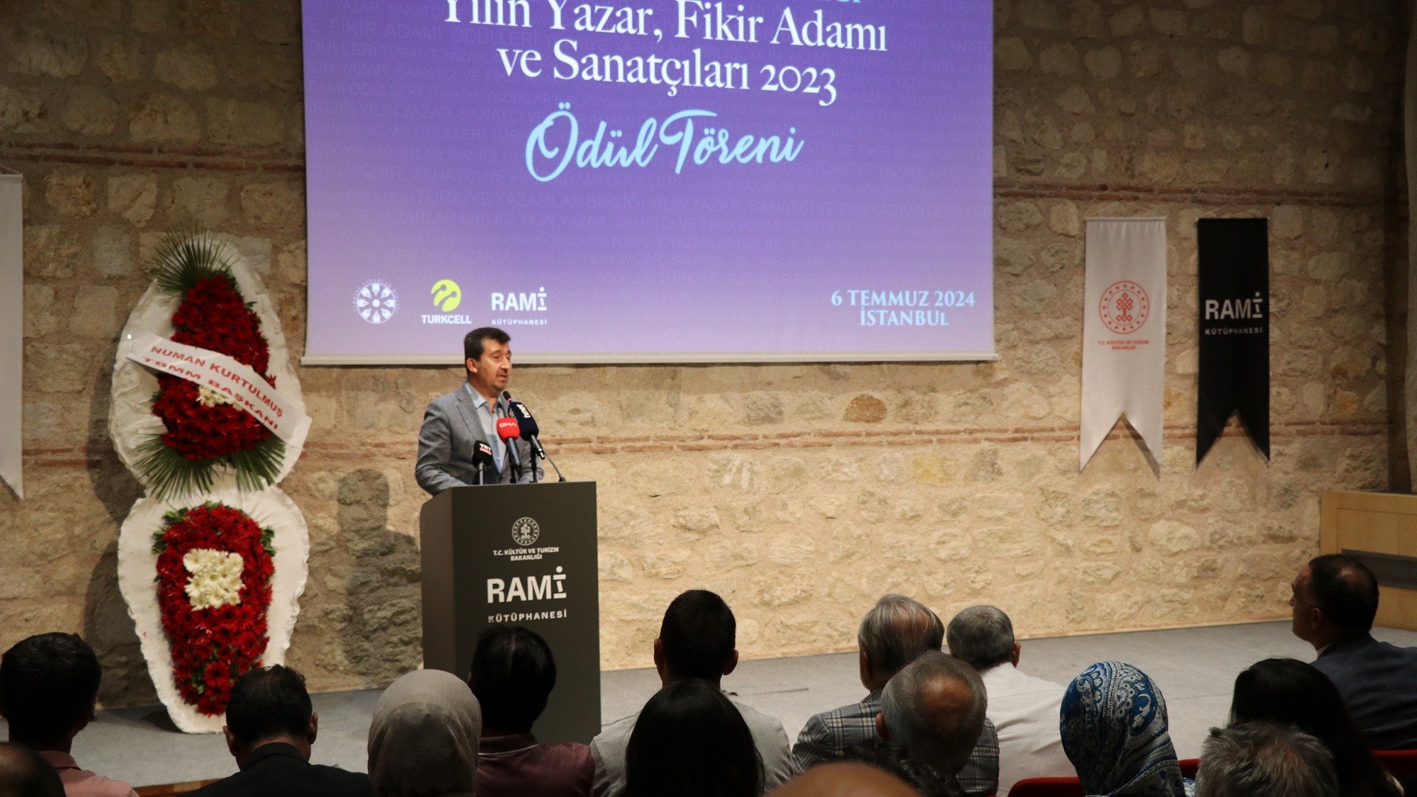 Genel Başkan Arıcan: Münevverlerimizi taltif ve takdir etmeye devam edeceğiz