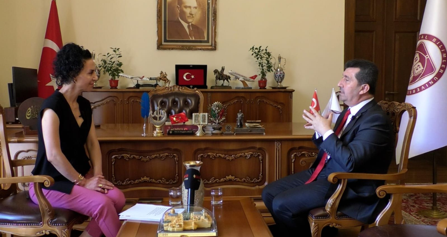 Mukadder Özçelik: Ankara Sosyal Bilimler Üniversitesi: Geleceğin Liderlerini Yetiştiren Bir Eğitim Yuvası, Prof. Dr. Musa Kazım Arıcan'ın Vizyoner Liderliği