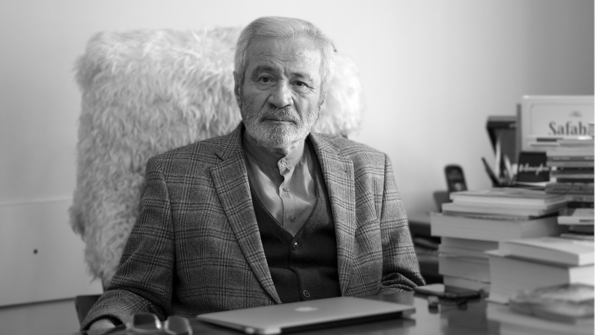 Bir Devrimcinin Ardından
