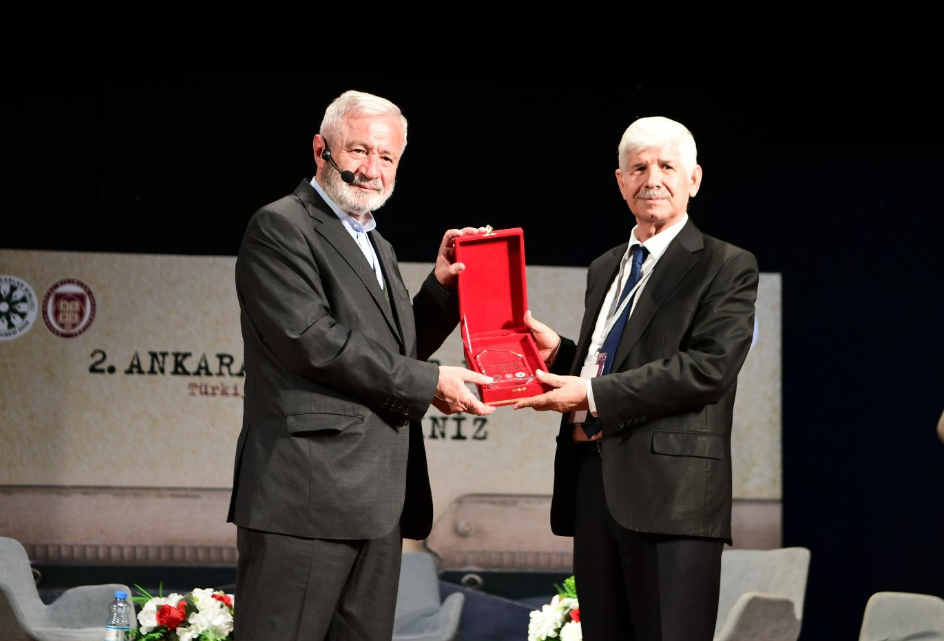 Mehmet Said Uluçay: D. Mehmet Doğan, duruşu, yaşayışı, inancı, kararlılığı ve cesaretiyle örnek alınacak bir şahsiyetti.