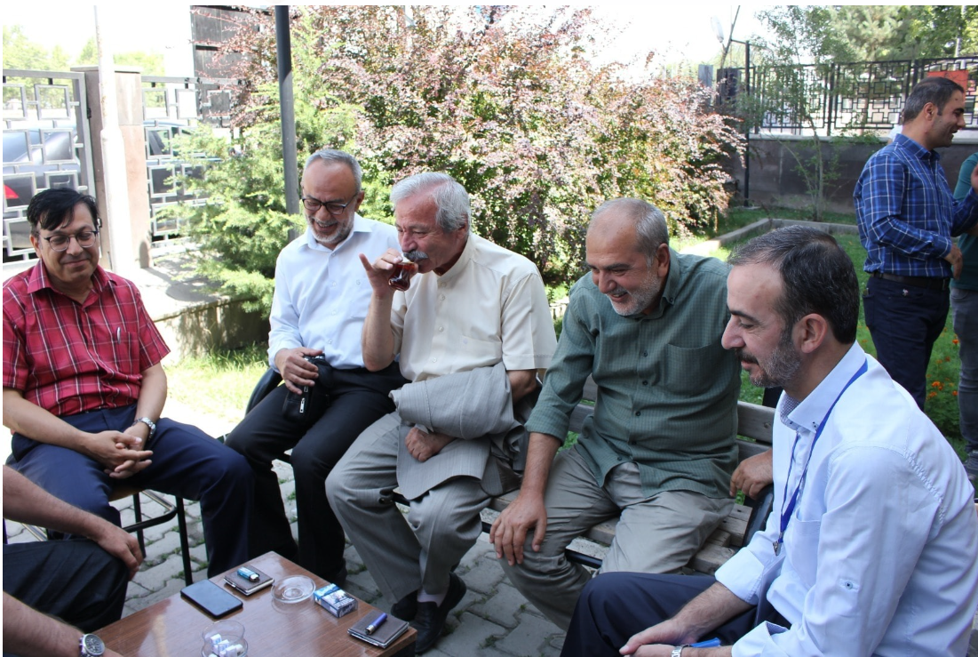 D. Mehmet Doğan’ın Dünya Yolculuğu Yahut Sefer Mükellefiyeti Nasıl İfa Edilir, Ânın Beyanındadır
