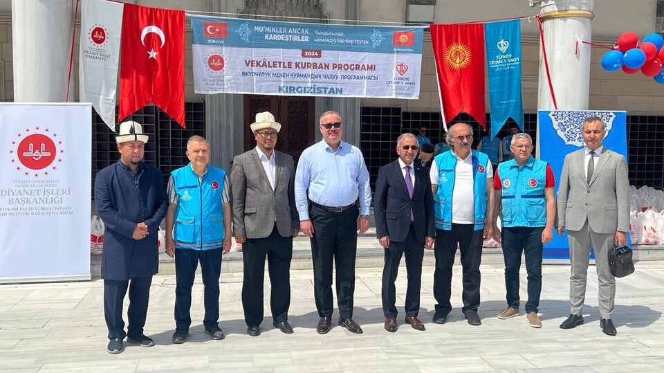 Mehmet Nezir Gül: Gül/lük ”Kırgızistan’da Tdv ile Kurban Günleri (1)”