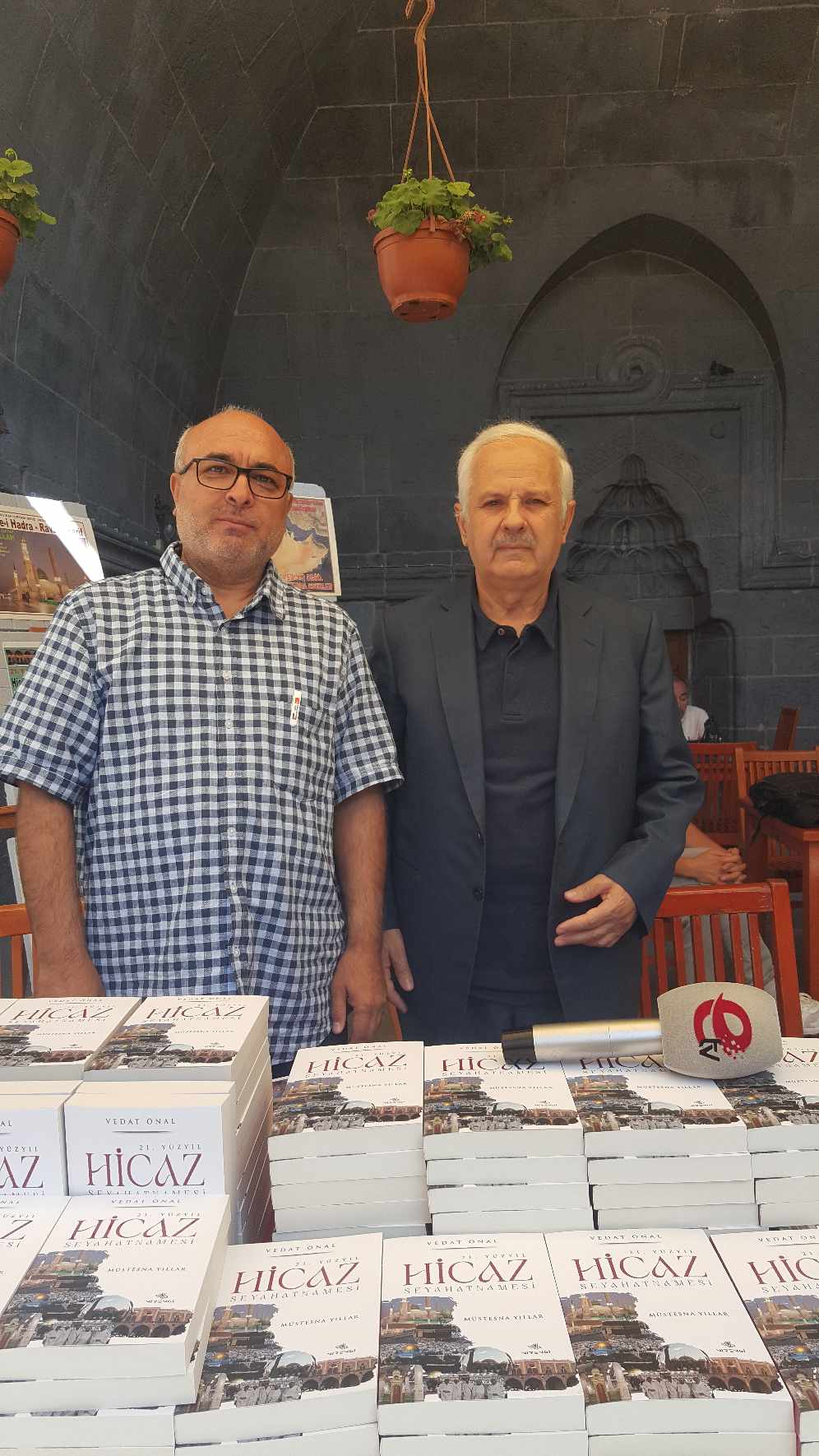Hunat Kültür Merkezinde ‘HİCAZ SEYAHATNAMESİ’ Kitabı İmza Günü