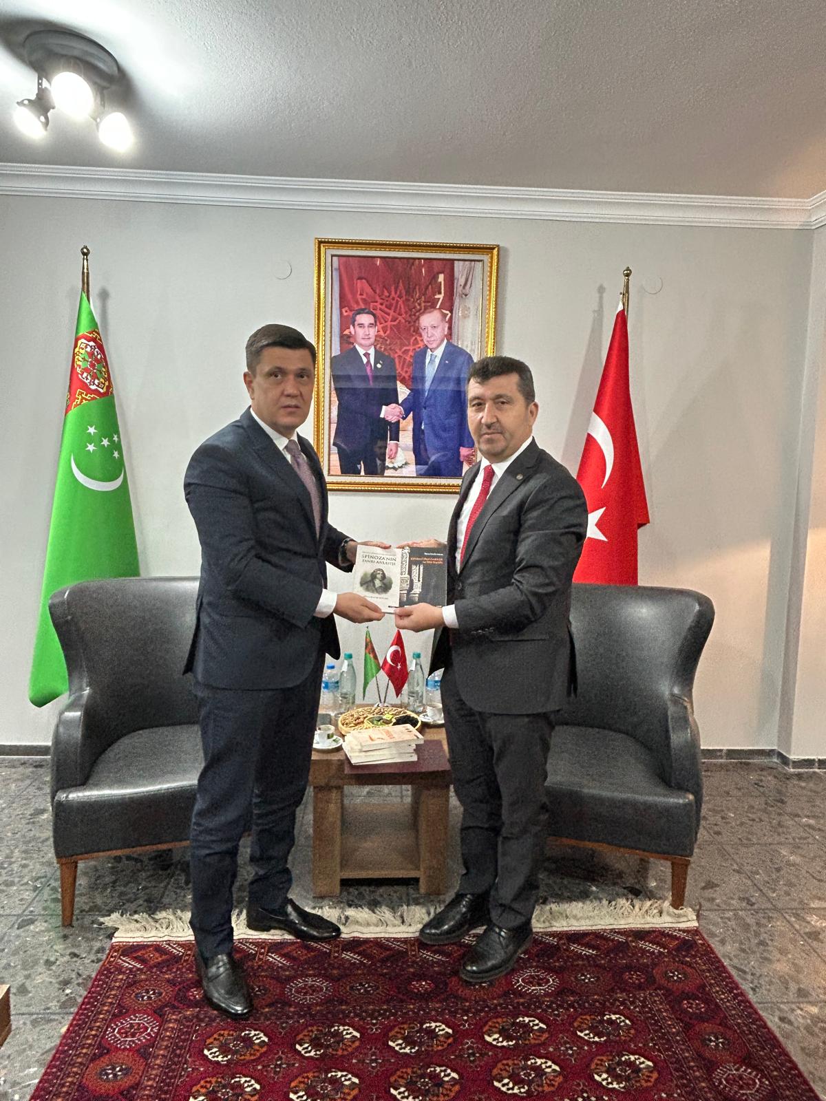 TYB Başkanı Arıcan Büyükelçi Ishanguliyev’i ziyaret etti