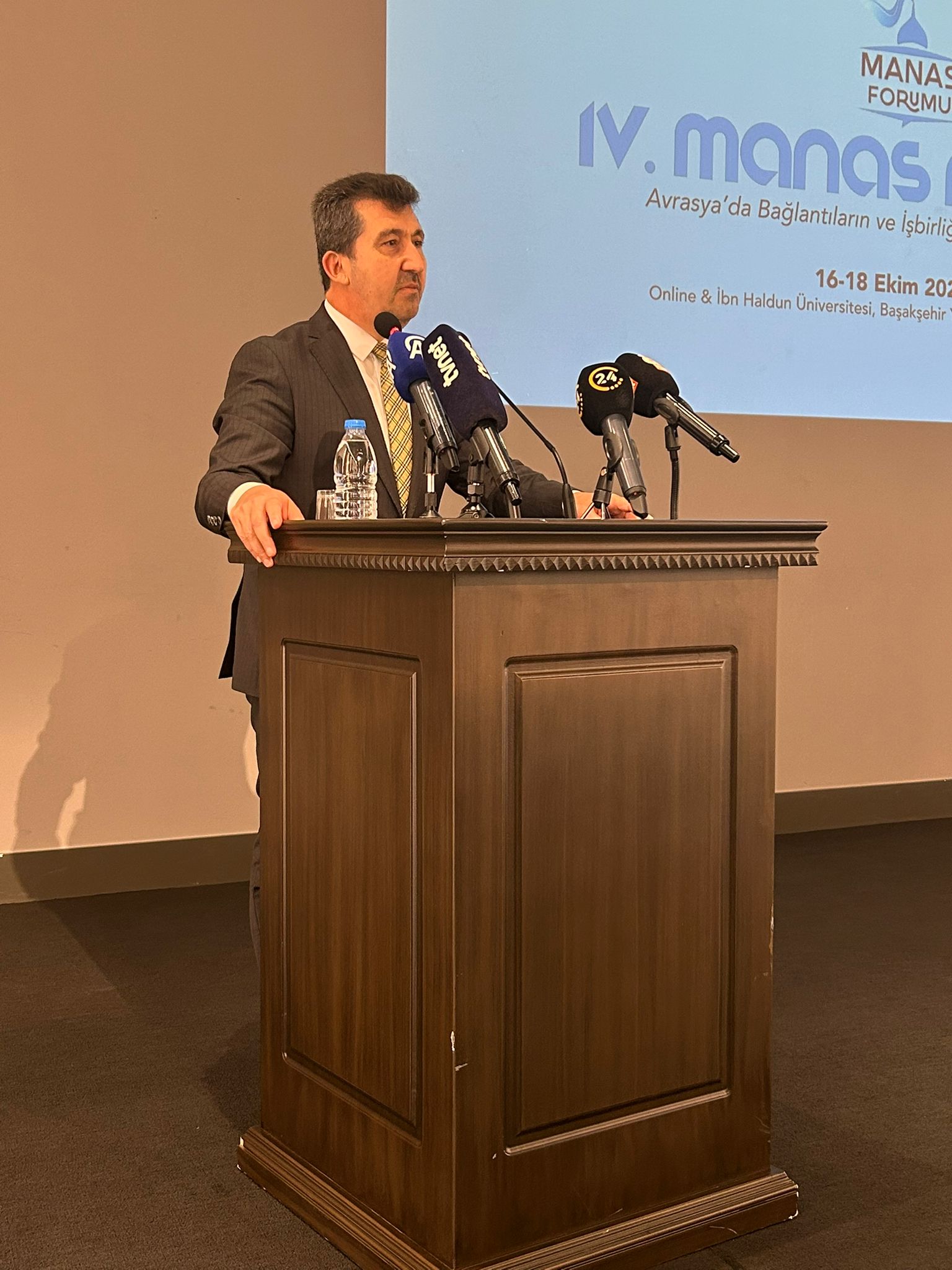 TYB Genel Başkanı Arıcan: “Türk dünyasındaki akademik işbirliklerini daha da artırmalıyız”
