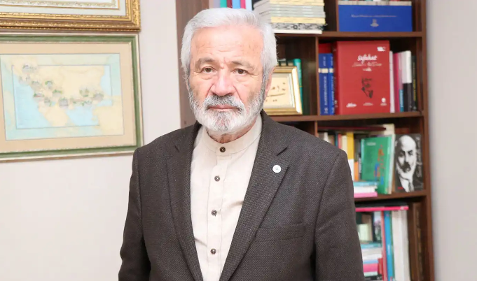 Rıdvan Canım: D. Mehmed Doğan ve Türkçenin Uluslararası Şiir Şölenleri