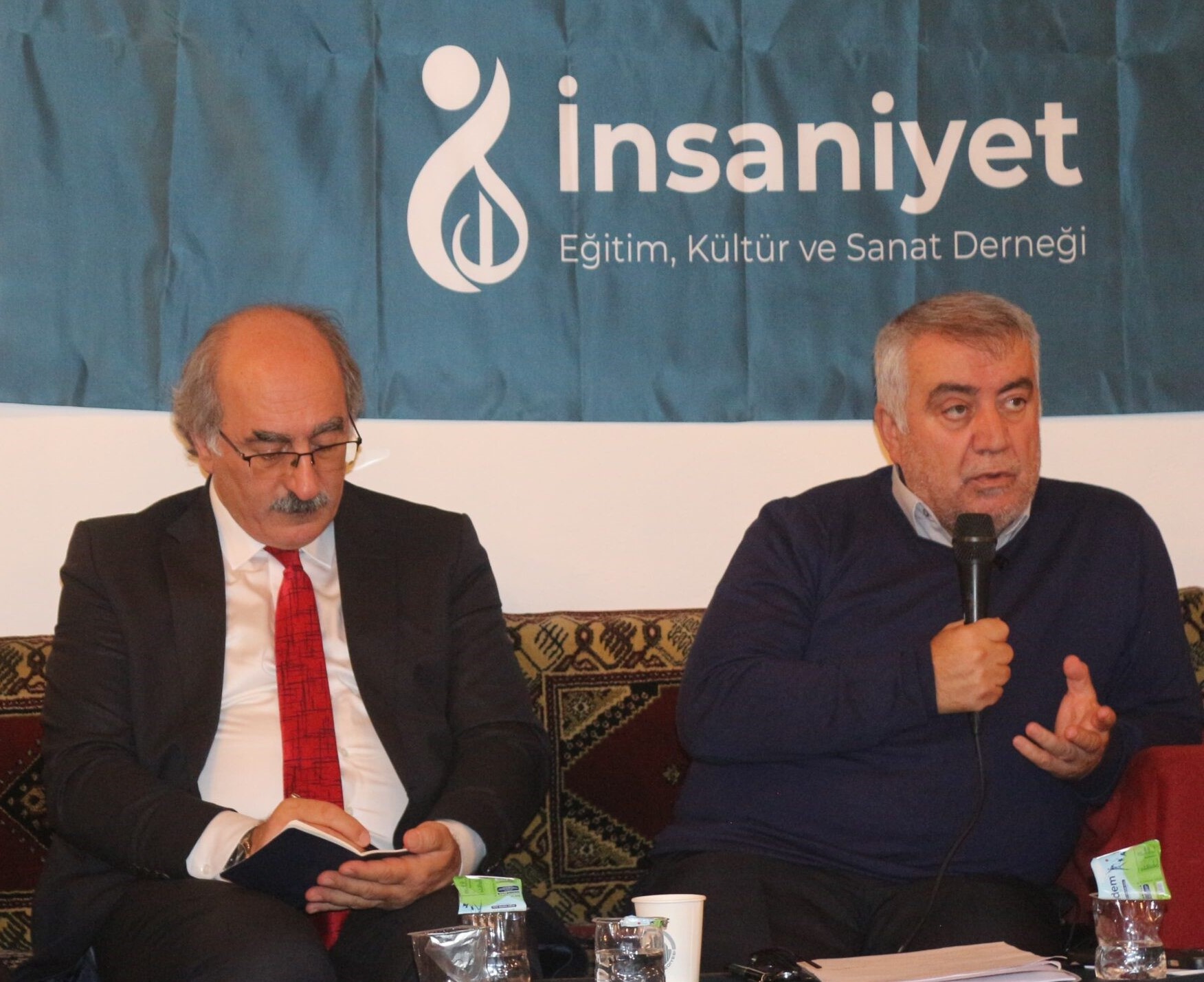İnsaniyet Derneği “Başkent İnsaniyet Buluşmaları”nı Dr. Necdet Şubaşı’nın “Entelektüel Biyografi Üzerine” Sunumuyla Başlattı