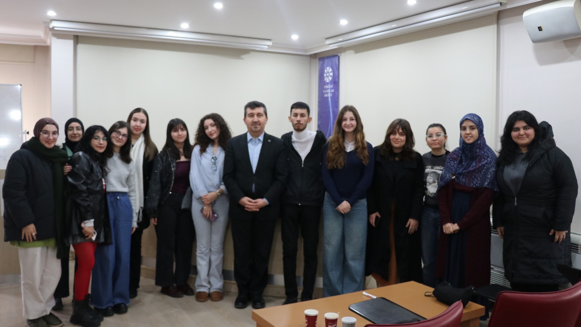 Ankaralı Genç Yazar Adaylarının Eğitimi İlk Dersle Başladı