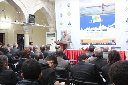 3. İstanbul Edebiyat Festivali yoğun bir ilgiyle açıldı.