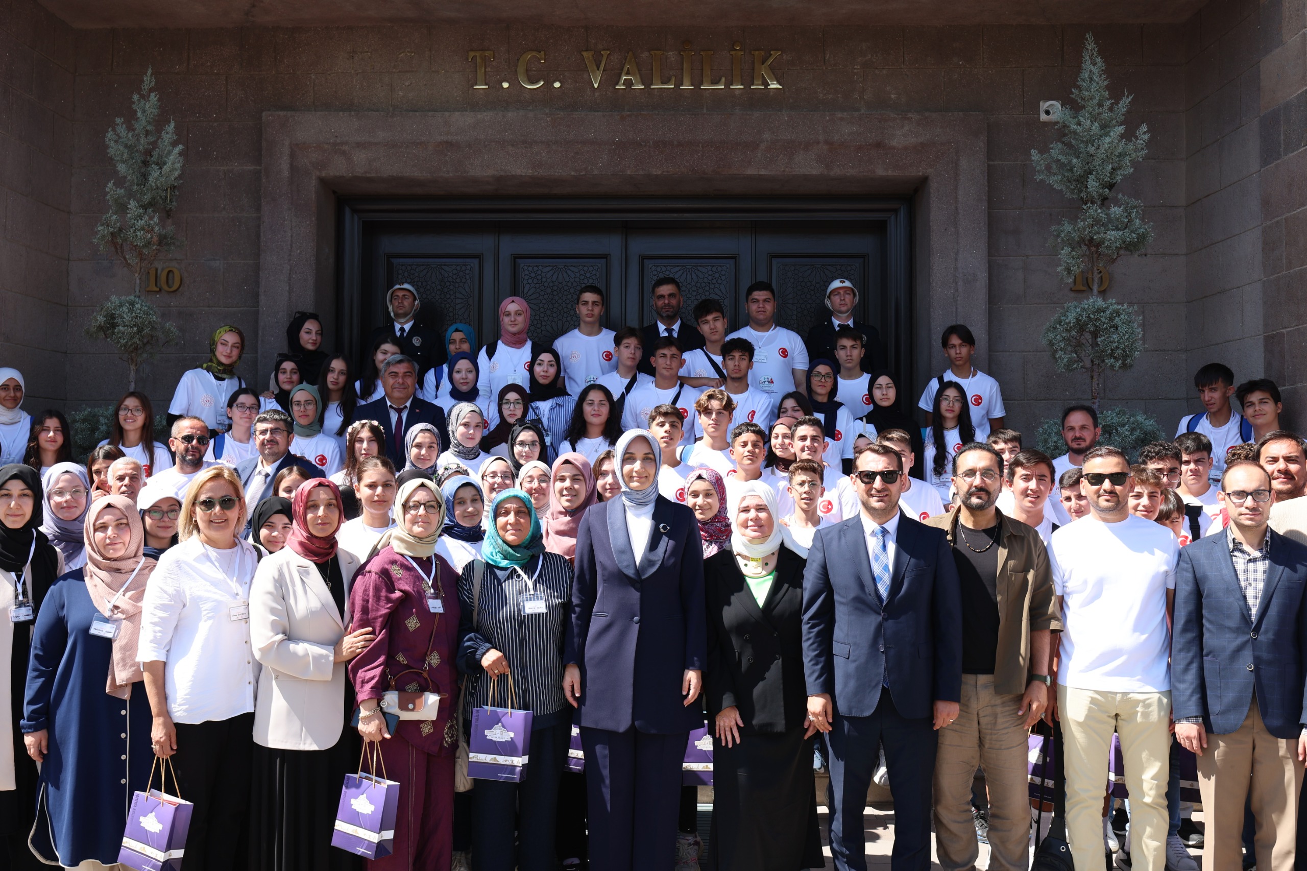 Zaferin Adasından Zaferin Şehrine Kardeşlik Köprüsü Başarıyla Tamamlandı