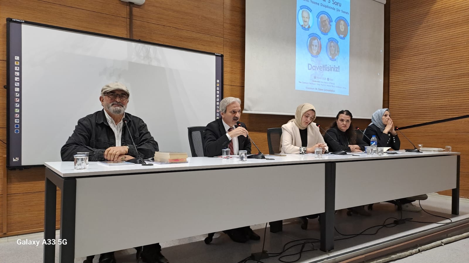 Şair ve Yazarlar Akademiyle Buluştu