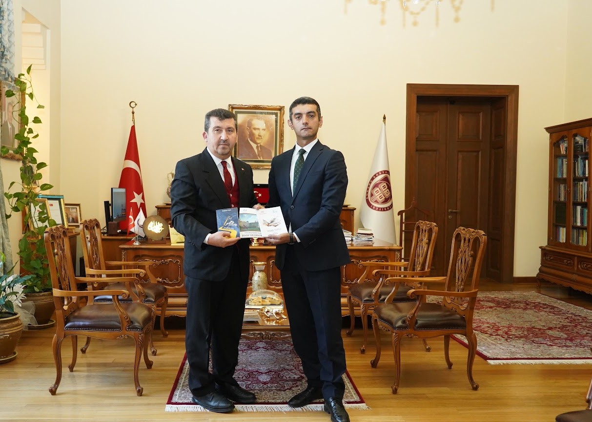 Arıcan: “Türk Dünyasının Dirilişi Ortak Değerlerle Mümkündür”