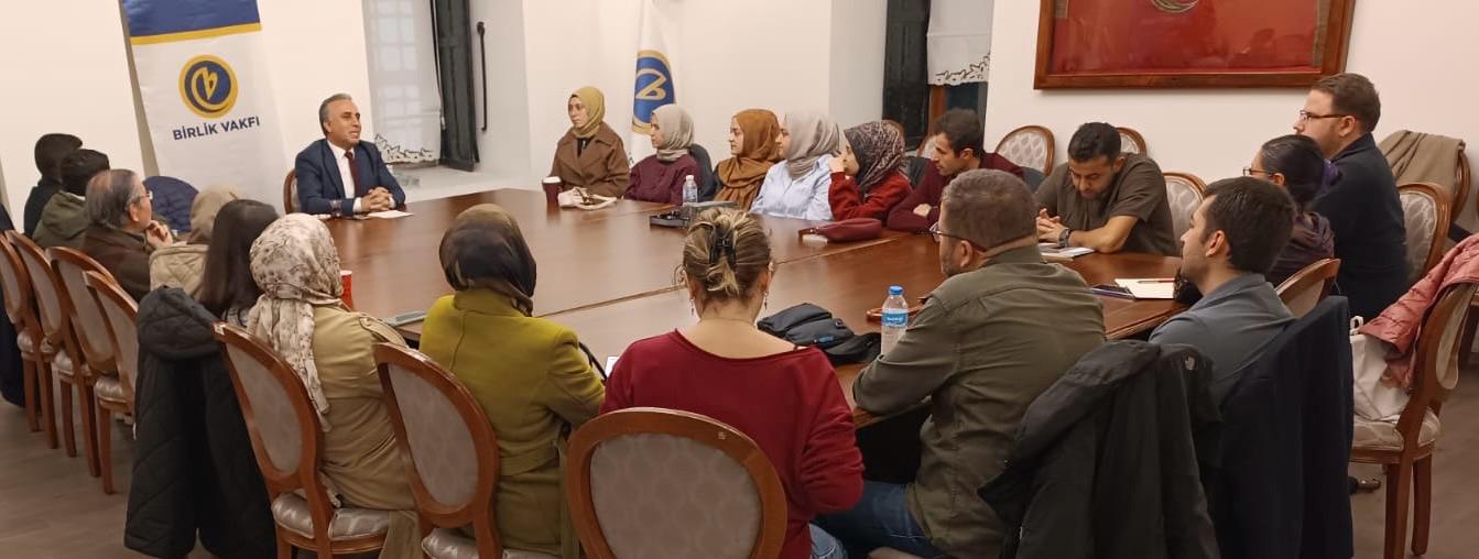 Mahmut Bıyıklı İstanbul Edebiyat Akademisi’nin konuğu oldu