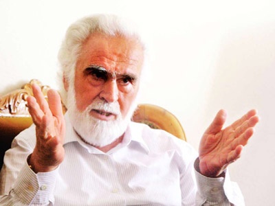 Zihinsel bir taşrada yaşıyoruz