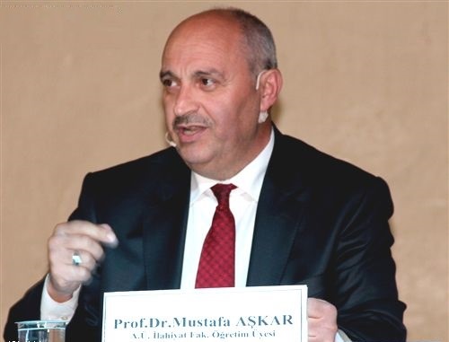 Prof. Dr. Mustafa Aşkar ile Mesnevi Okumaları Bu Akşam 18.30'da