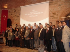 Yılın Yazarları Beratlarını Bursa’da aldı