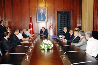 TBMM Başkanı Mehmet Ali Şahin Türkiye Yazarlar Birliği Heyetini Kabul Etti