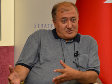 İmparatorluk birliğinden küresel vesayete, parçalanmışlıktan yeni müşterekler mimarisine: Türkiye ve İslam dünyası (1918'den günümüze bir tarih, toplum ve jeopolitik muhasebesi)