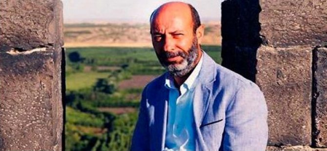 Ahmet Ay: İspat derdi olmayan söz Mürşidin Sükuneti