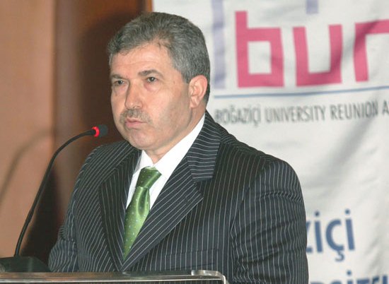 Harun Tokak yazdı : Yedi Kandilli Süreyya