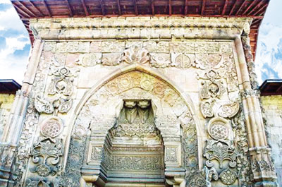 Bir dünya mirası çöküyor