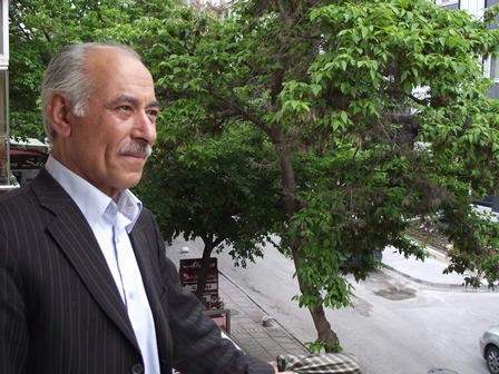 Necmettin Turinay'dan: Akif bize geliyor ya da biz Akif’e!..