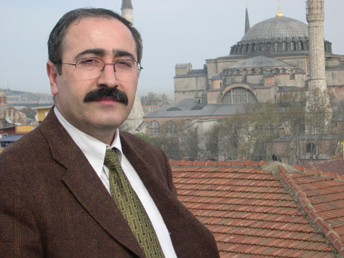 Mehmet Nuri Yardım: Haluk Dursun