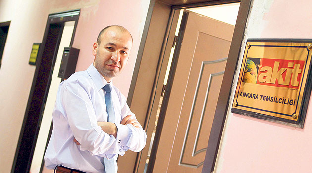 Yener Dönmez'den: Mihraptaki İsrail postalı