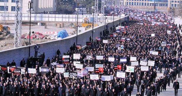 Karabağ'da 20 yıl sonra ezan sesi