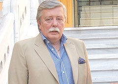 Aziz Üstel'den: Abdülhamid Han ve amcasının öldürülmesi