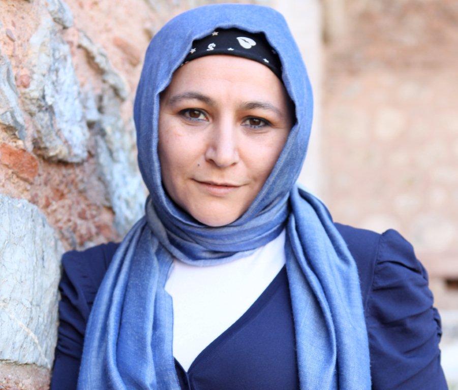 Elif Çakır'dan: ‘Çaxtıran çaxtıra’