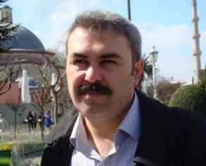 Ercan Yıldırım'dan: Âkif'in Paltosu